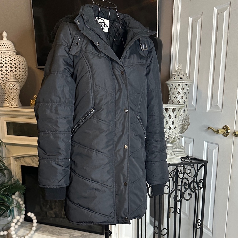 Maralyn & Me Charcoal Puffer Coat